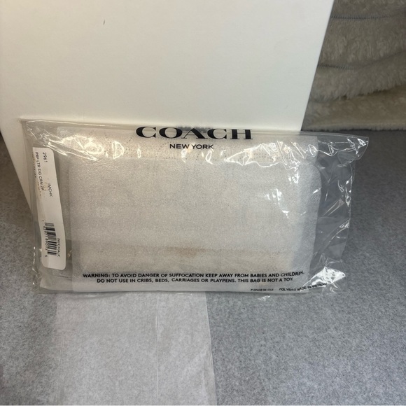 Sold - Picture 4 of 4